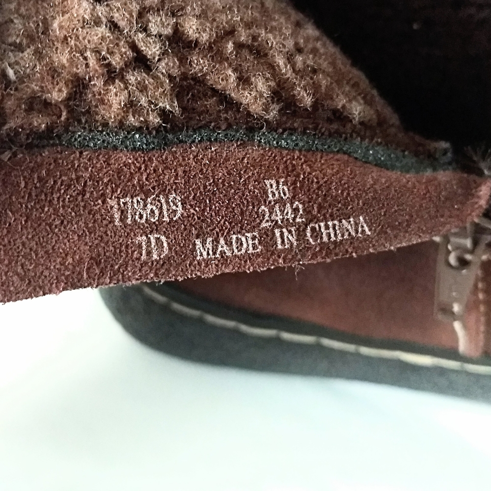 Land's End Brown Suede & Microfleece Winter Boots - Picture 8 of 8